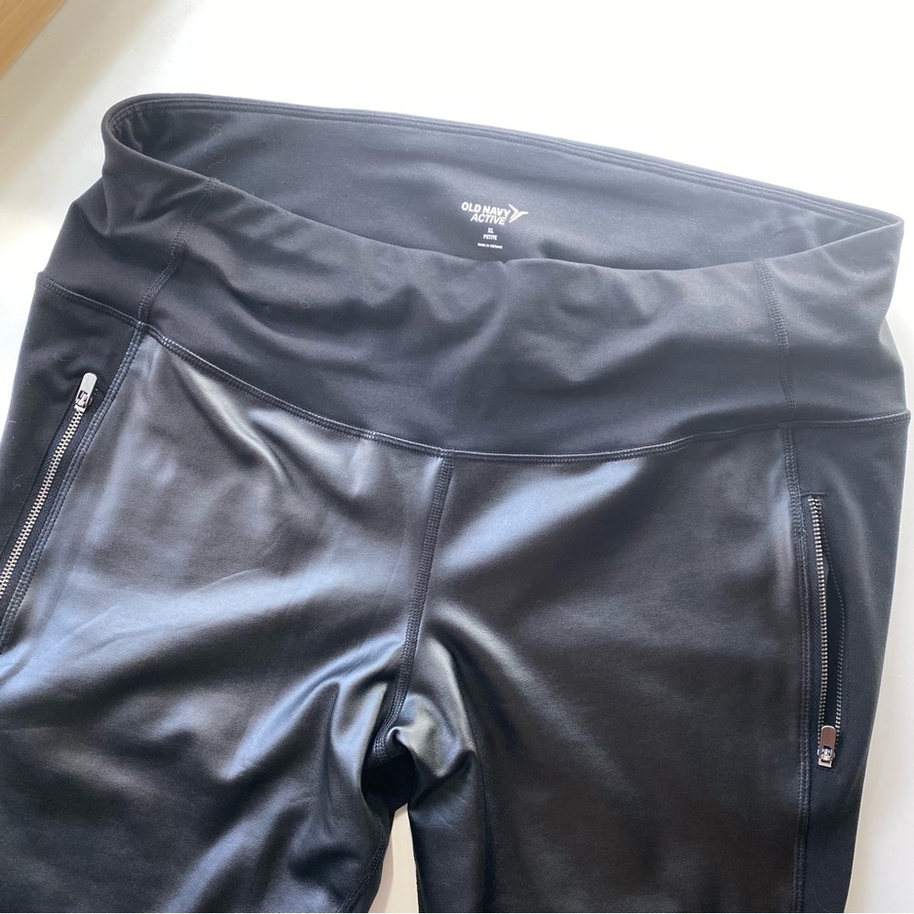 Old Navy Active faux leather front petite leggings